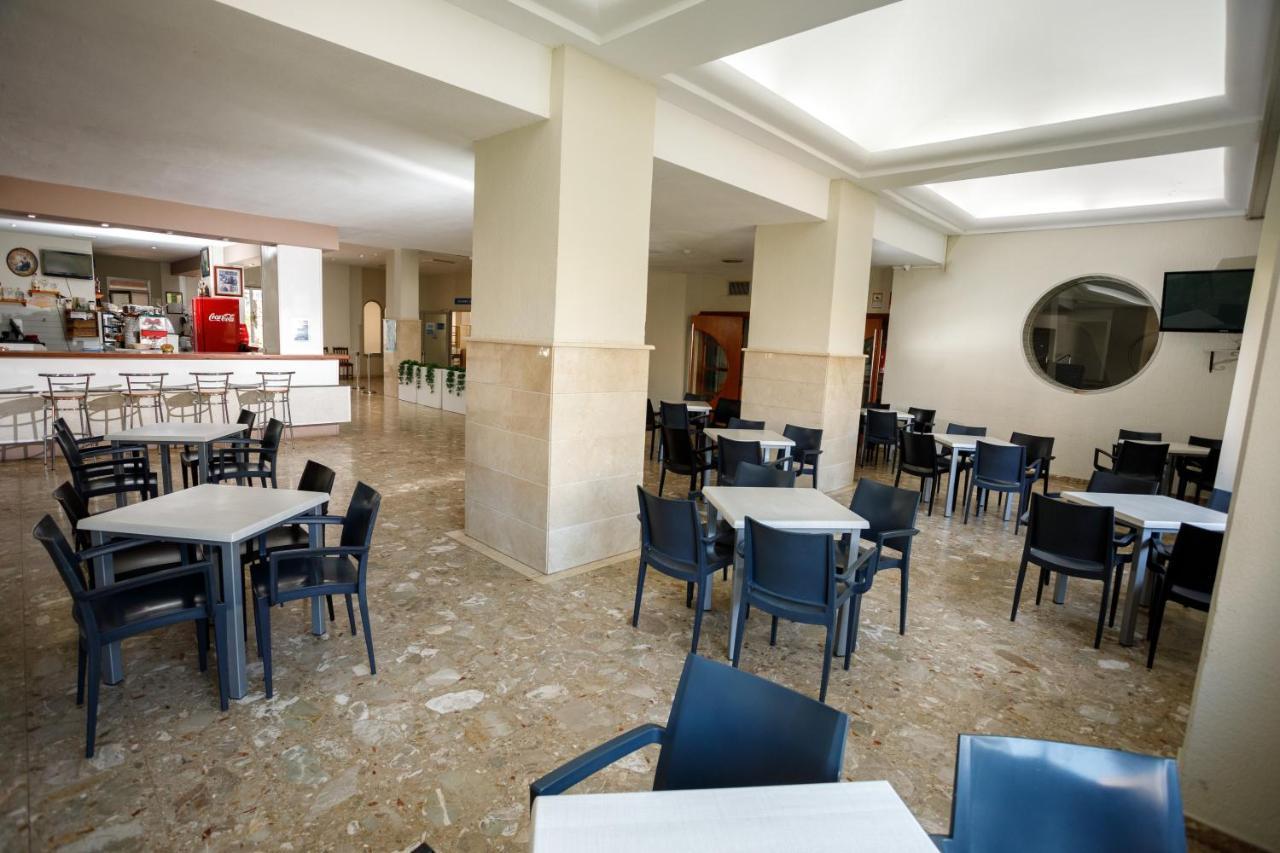 Hotel Tres Anclas Gandía Buitenkant foto