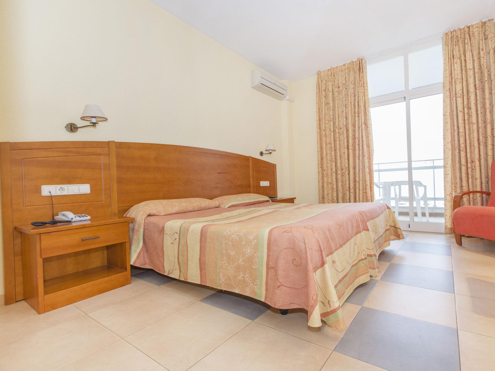 Hotel Tres Anclas Gandía Buitenkant foto