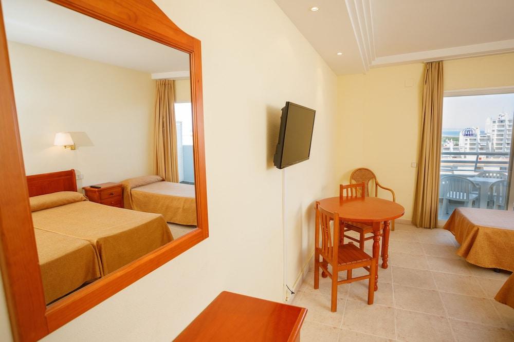 Hotel Tres Anclas Gandía Buitenkant foto