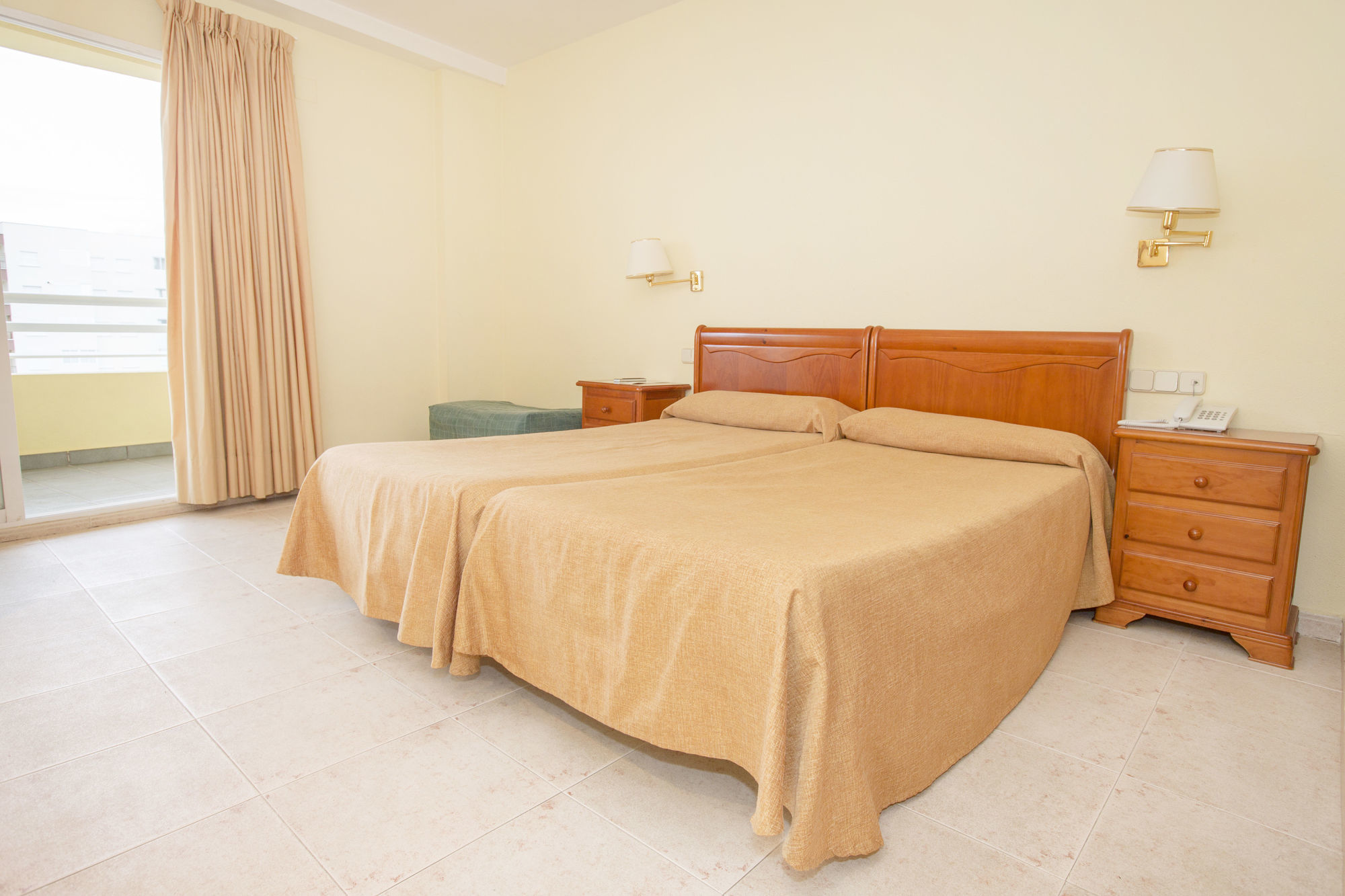 Hotel Tres Anclas Gandía Buitenkant foto